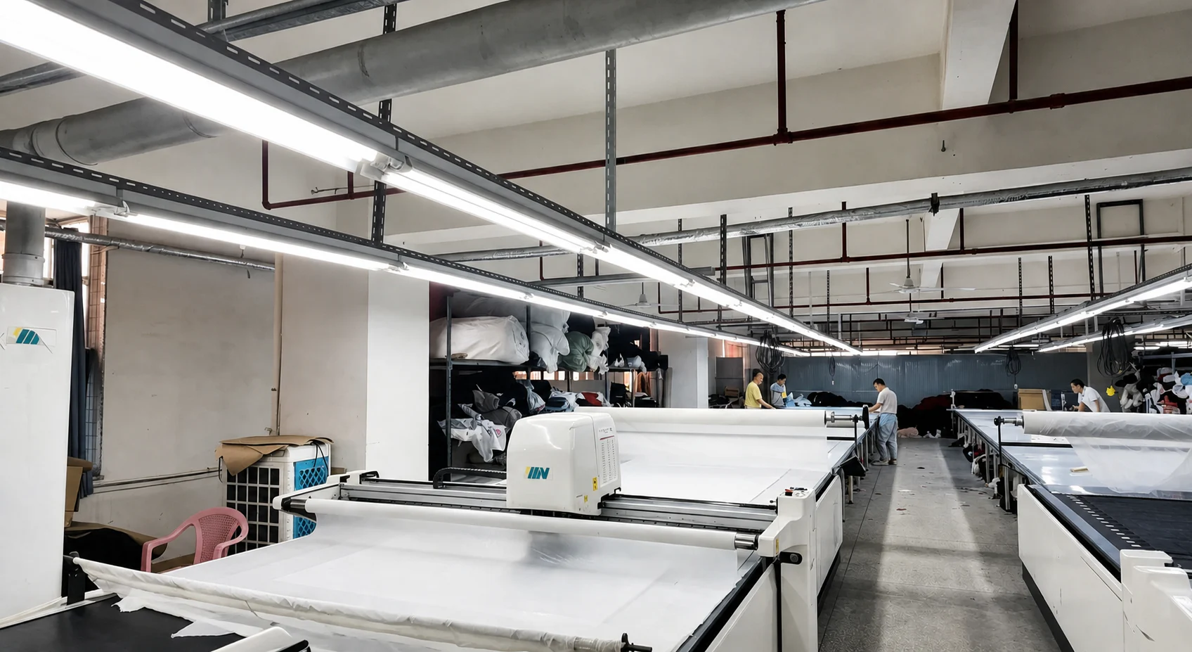 KAOUYOU garment cutting room preparing fabric for clothing bulk production