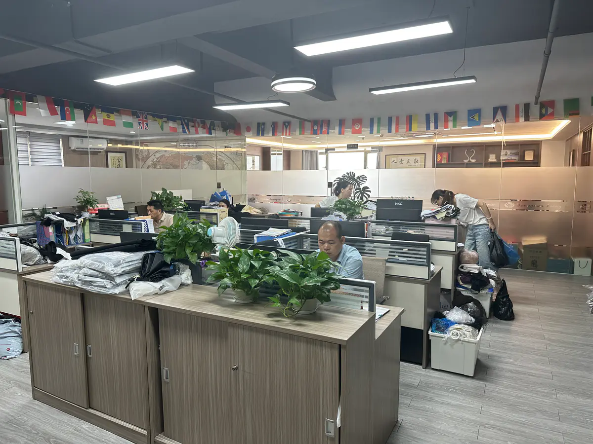 KAOUYOU merchandising office coordinating garment samples and production order information