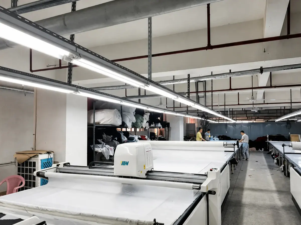 KAOUYOU fabric cutting area preparing material for garment production